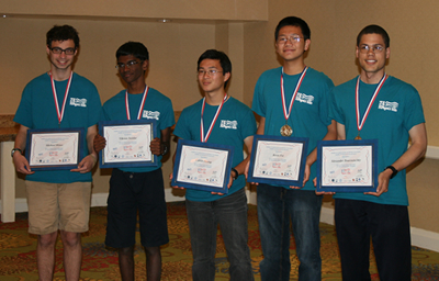 2014 Traveling Team IMG_7116_400x256